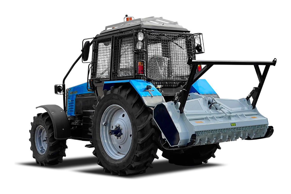 Беларус-МУЛ-1221 с мульчером NIUBO Mini Diamond
